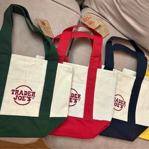 Trader Joe's Canvas Tote Bags Set